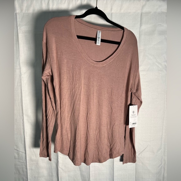 NWT Athleta Cloudlight Stratus Top- Small - Picture 2 of 8